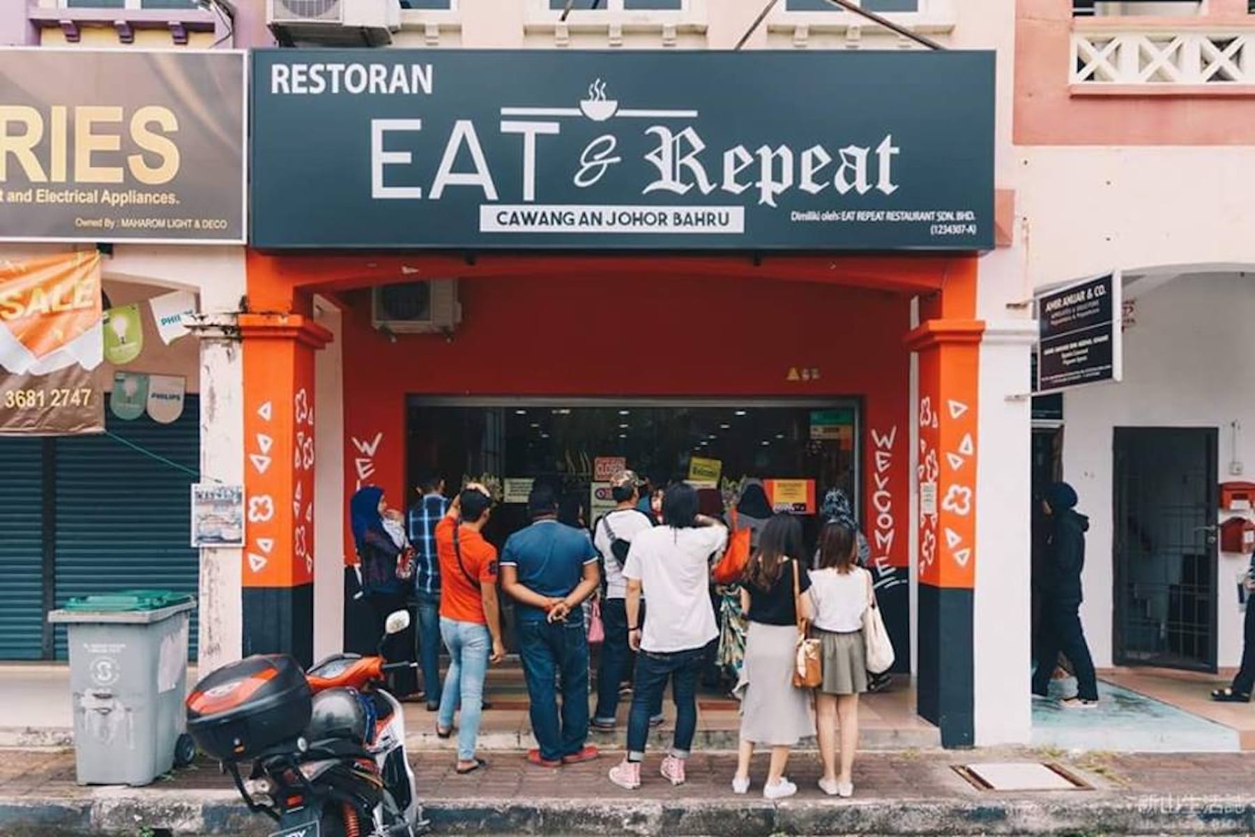 Eat & Repeat 1
