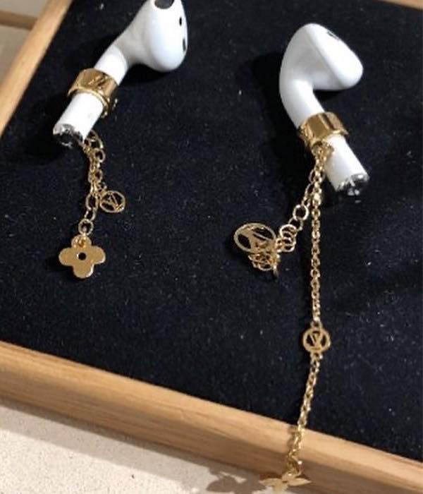 Louis Vuitton 2023 SS Earrings (M00951)
