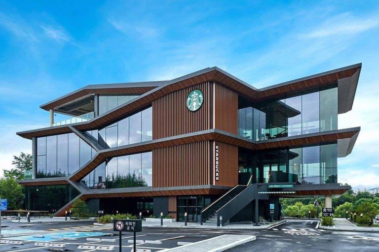 Starbucks Korea Opens Largest Outlet Overlooking Han River! - Shout