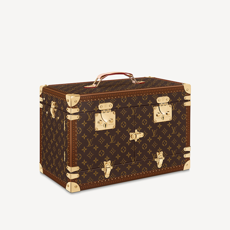 Louis Vuitton x LoL Collection Has Arrived In Singapore To Enchant Gamers &  Non-Gamers Alike 