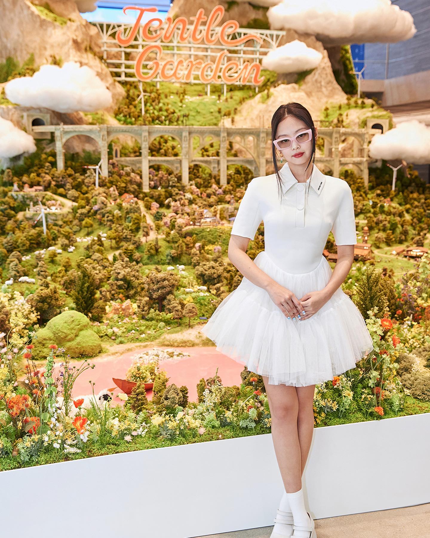 Jennie x Gentle Monster Launches Mobile Game Jentle Garden