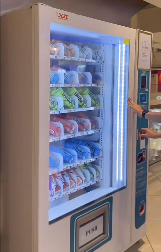 VIRAL PRIME HYDRATION DRINKS ARE NOW AVAILABLE FROM A VENDING MACHINE ...