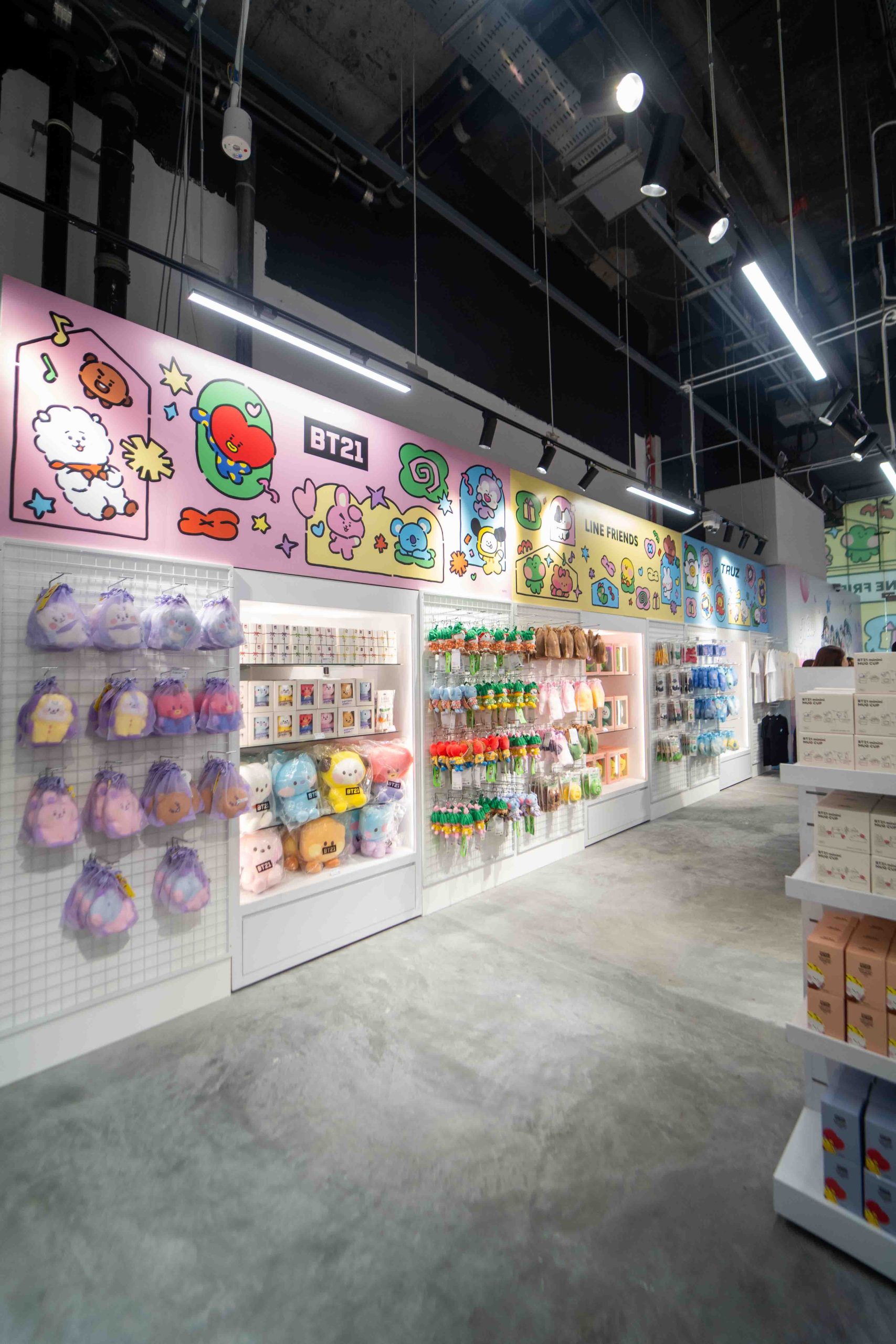 Japan's First “LINE Friends Store” to Open on Saturday, December