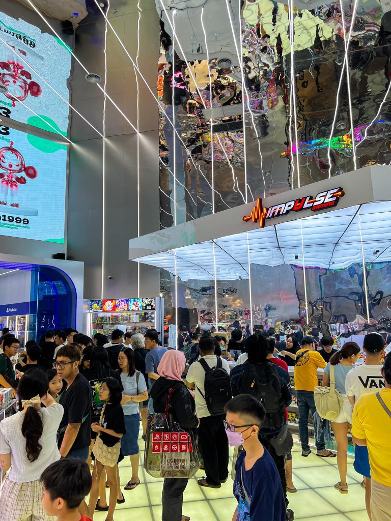 NEW MEGA BRANDED GAMING & TOY STORE IN JOHOR BAHRU HAS POPMART, BANDAI